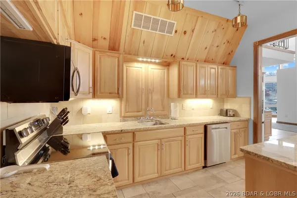 $2,249,000 | 4467 Cove Road, Osage Beach, MO 65065