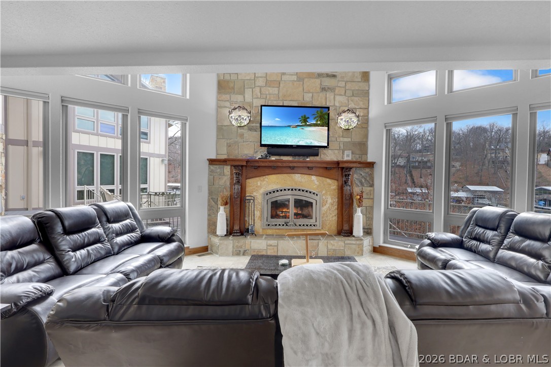 4467 Cove Road Osage Beach, MO 65065 - Photo 6 of 76