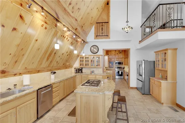 $2,249,000 | 4467 Cove Road, Osage Beach, MO 65065