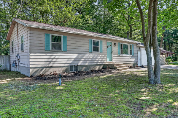 3614 Hall Road Muskegon, MI 49442 - Photo 1 of 25 Hall front 1