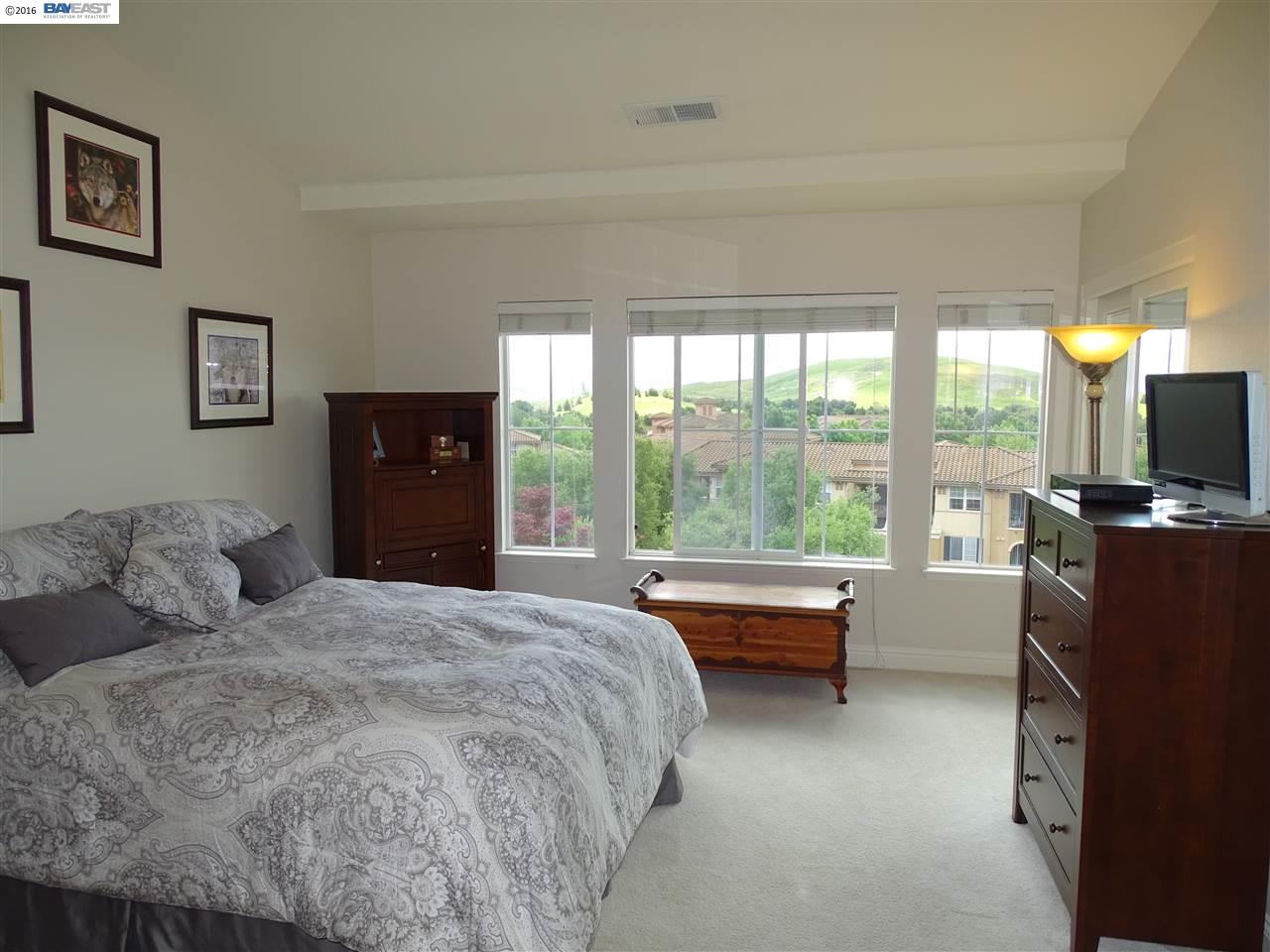 7115 Briza Loop San Ramon, CA 94582 - Photo 15 of 27