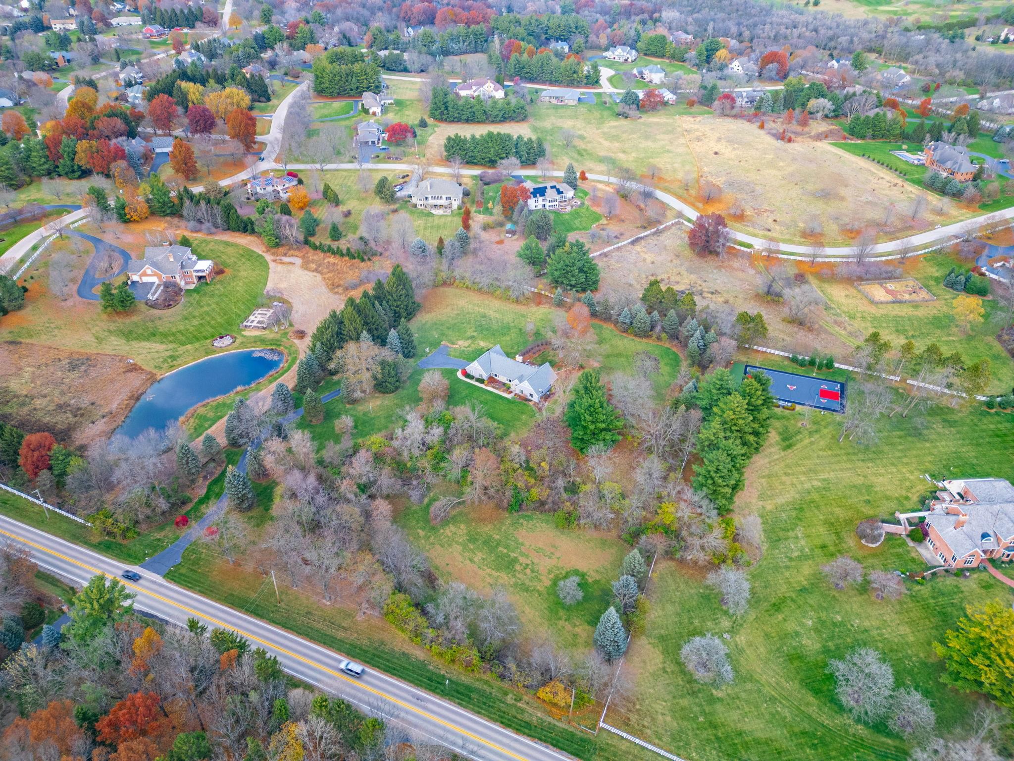 1628 Riverside Road Belvidere, IL 61008 - Photo 4 of 47 a view of yard and swimming pool