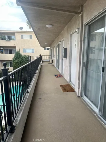 $2,100 | 4533 Colbath Avenue, Unit 20, Sherman Oaks, CA 91423