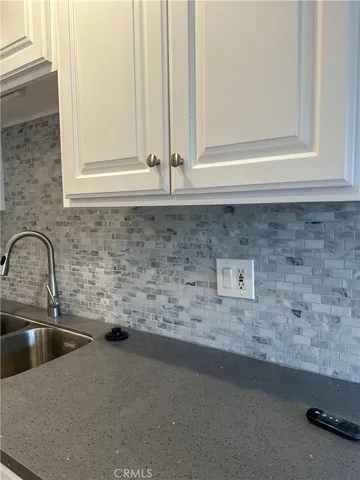 $2,100 | 4533 Colbath Avenue, Unit 20, Sherman Oaks, CA 91423