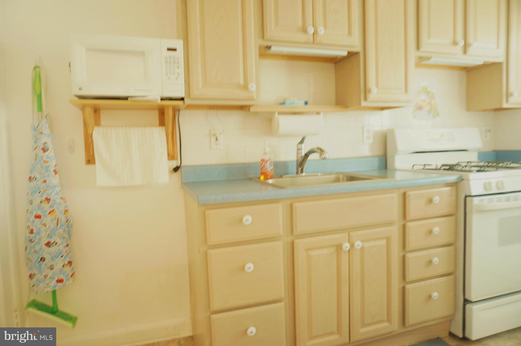 2802 Southbrook Road Baltimore, MD 21222 - Photo 7 of 24 Kitchen