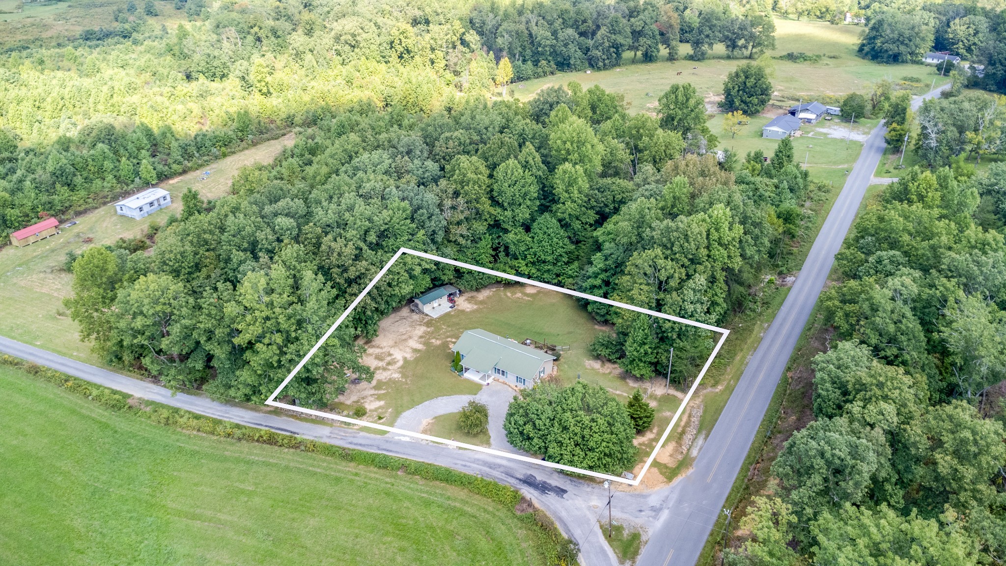 16 Brewer Road Pikeville, TN 37367 - Photo 2 of 35 Gallery Image 2