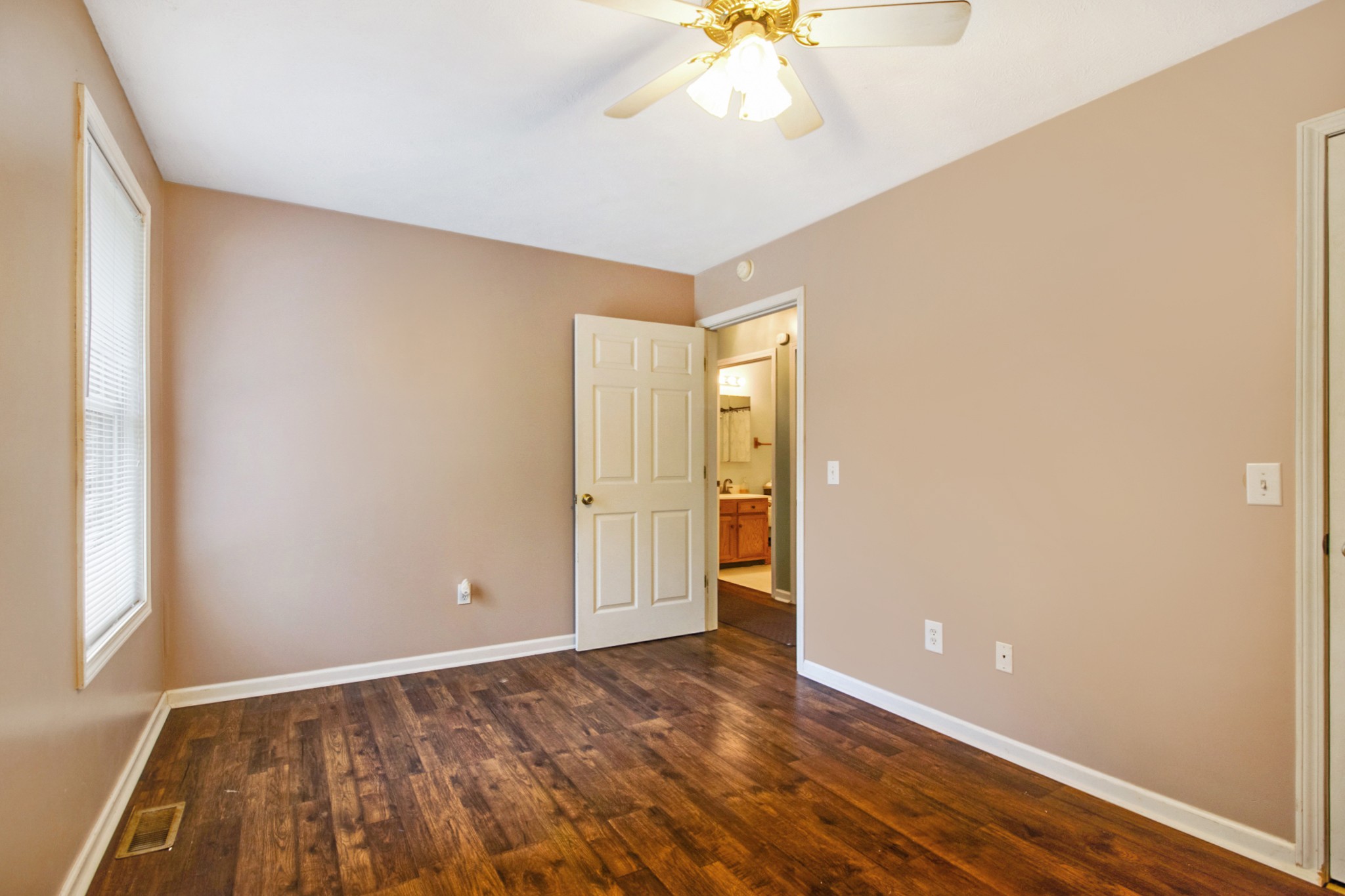 16 Brewer Road Pikeville, TN 37367 - Photo 22 of 35 Gallery Image 22