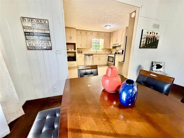 $2,250 | 665 Arnold Road, Lawrenceville, GA 30044