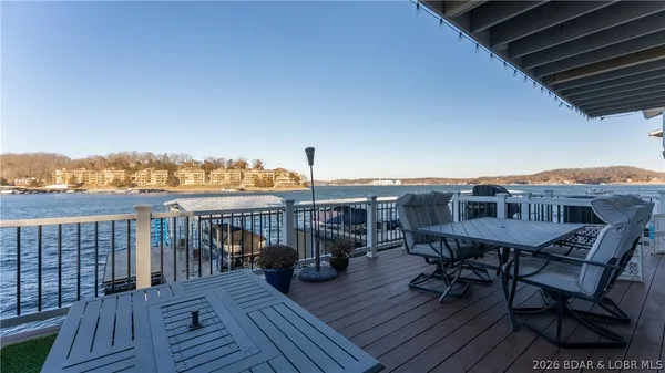 $600,000 | 71 Ginger Point, Lake Ozark, MO 65049