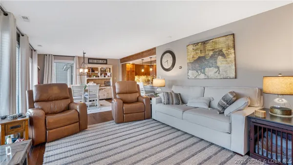 $600,000 | 71 Ginger Point, Lake Ozark, MO 65049