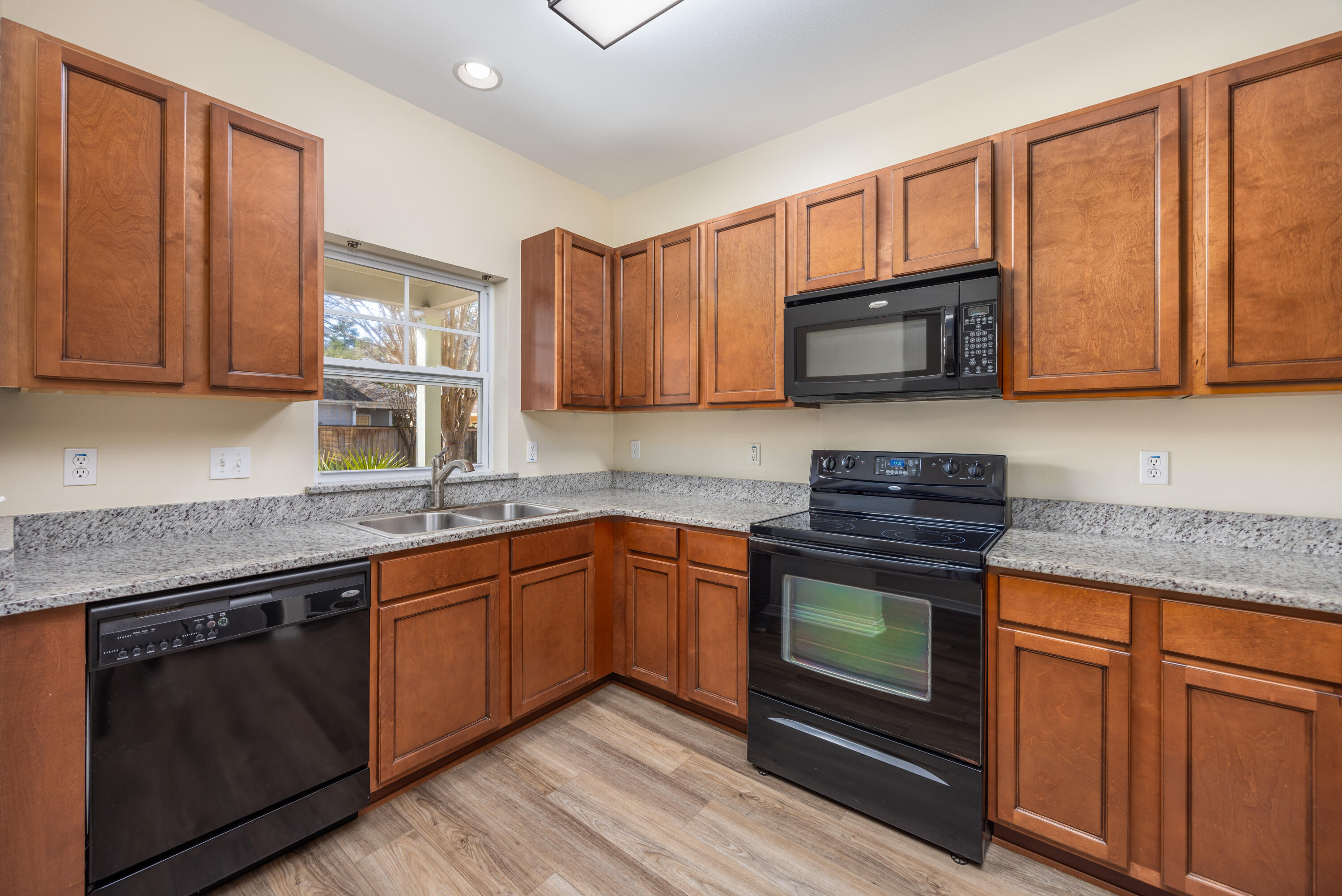 99 Hackberry Way Santa Rosa Beach, FL 32459 - Photo 6 of 39 99 Hackleberry Way-9