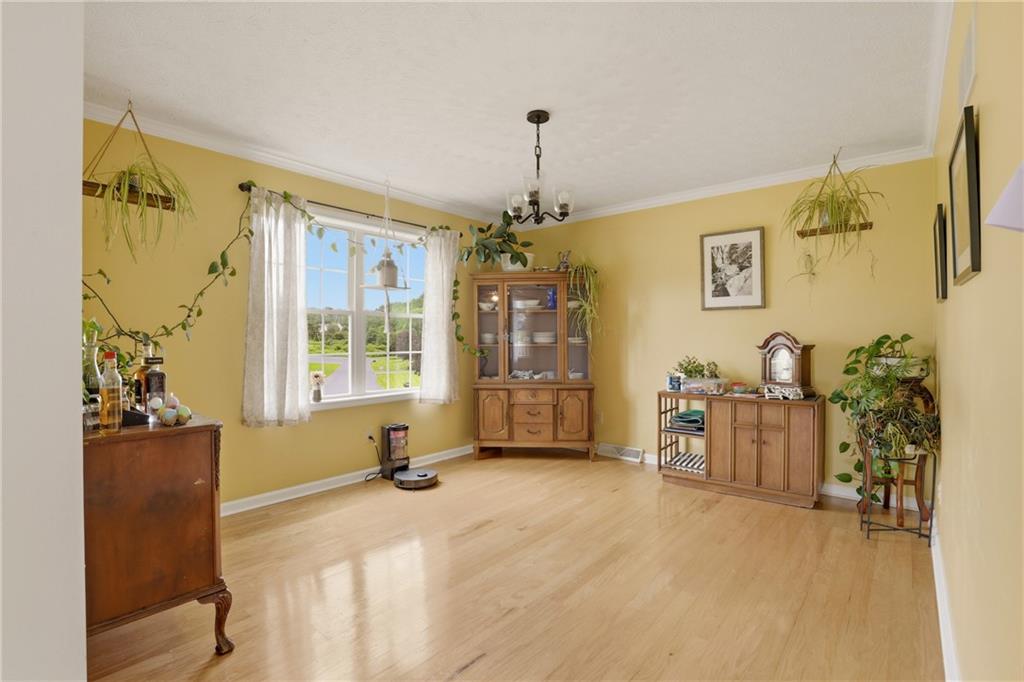 104 Rani Way Somerset, PA 15501 - Photo 6 of 47