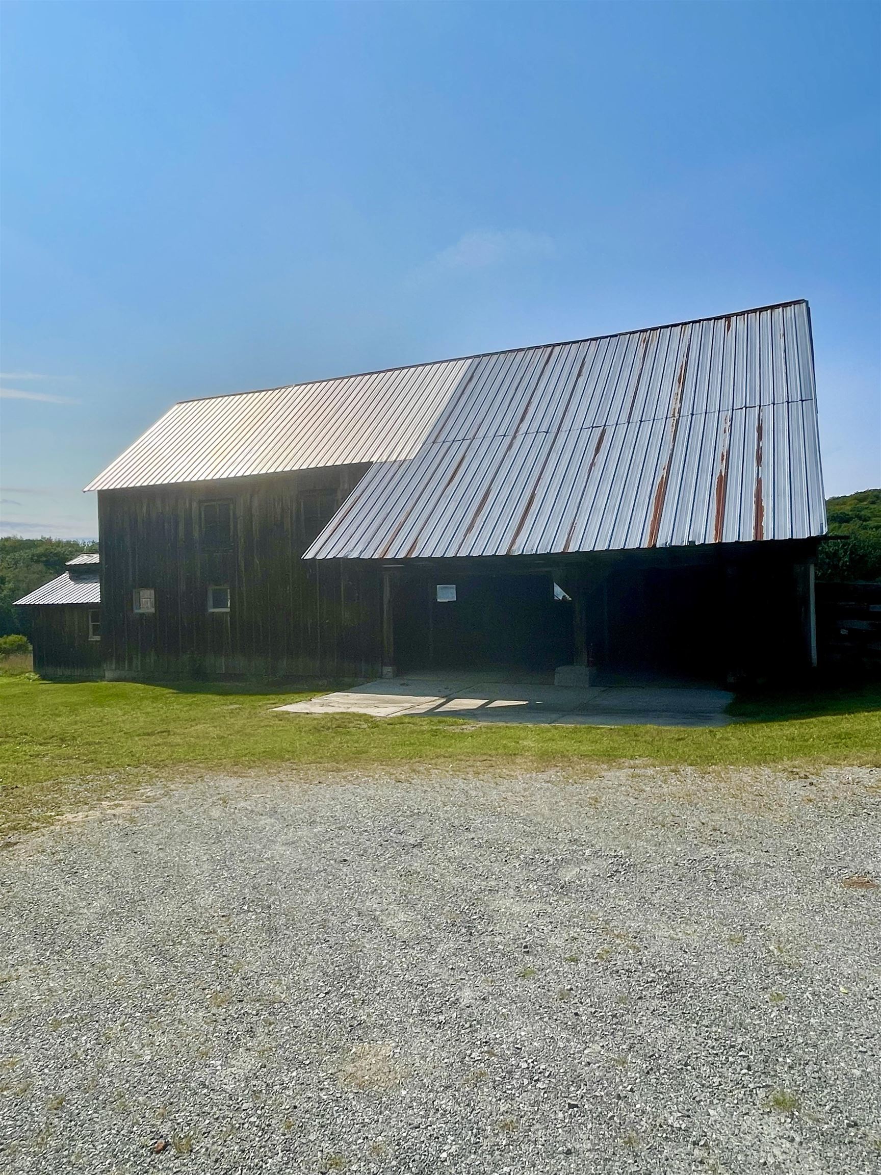 170 Eureka Road Springfield, VT 05156 - Photo 9 of 40