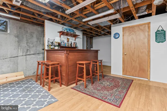 a view of a storage & utility room