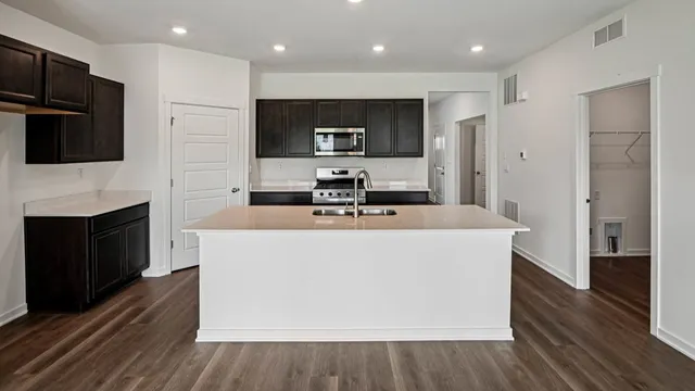 $429,990 | 2522 Redwood Trail, Wonder Lake, IL 60097