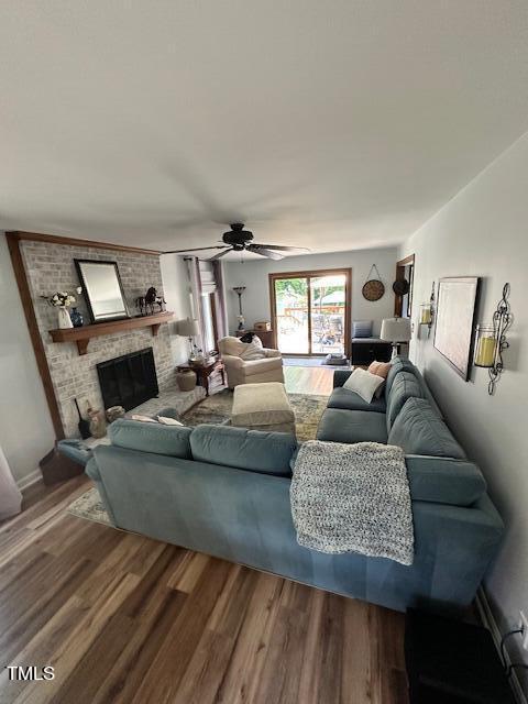 110 Riding Ridge Road Fuquay-Varina, NC 27526 - Photo 20 of 41 Main House Den