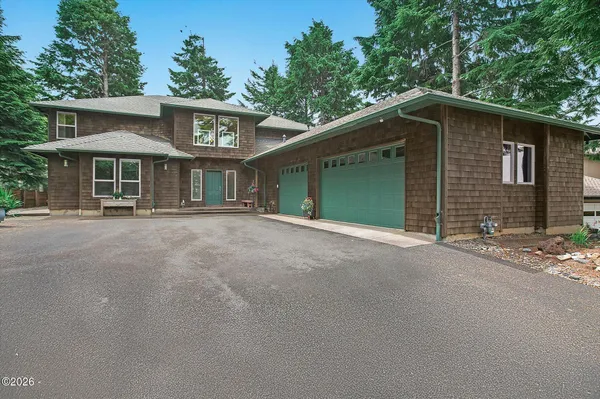 $1,250,000 | 426 Surf View Drive, Gleneden Beach, OR 97388