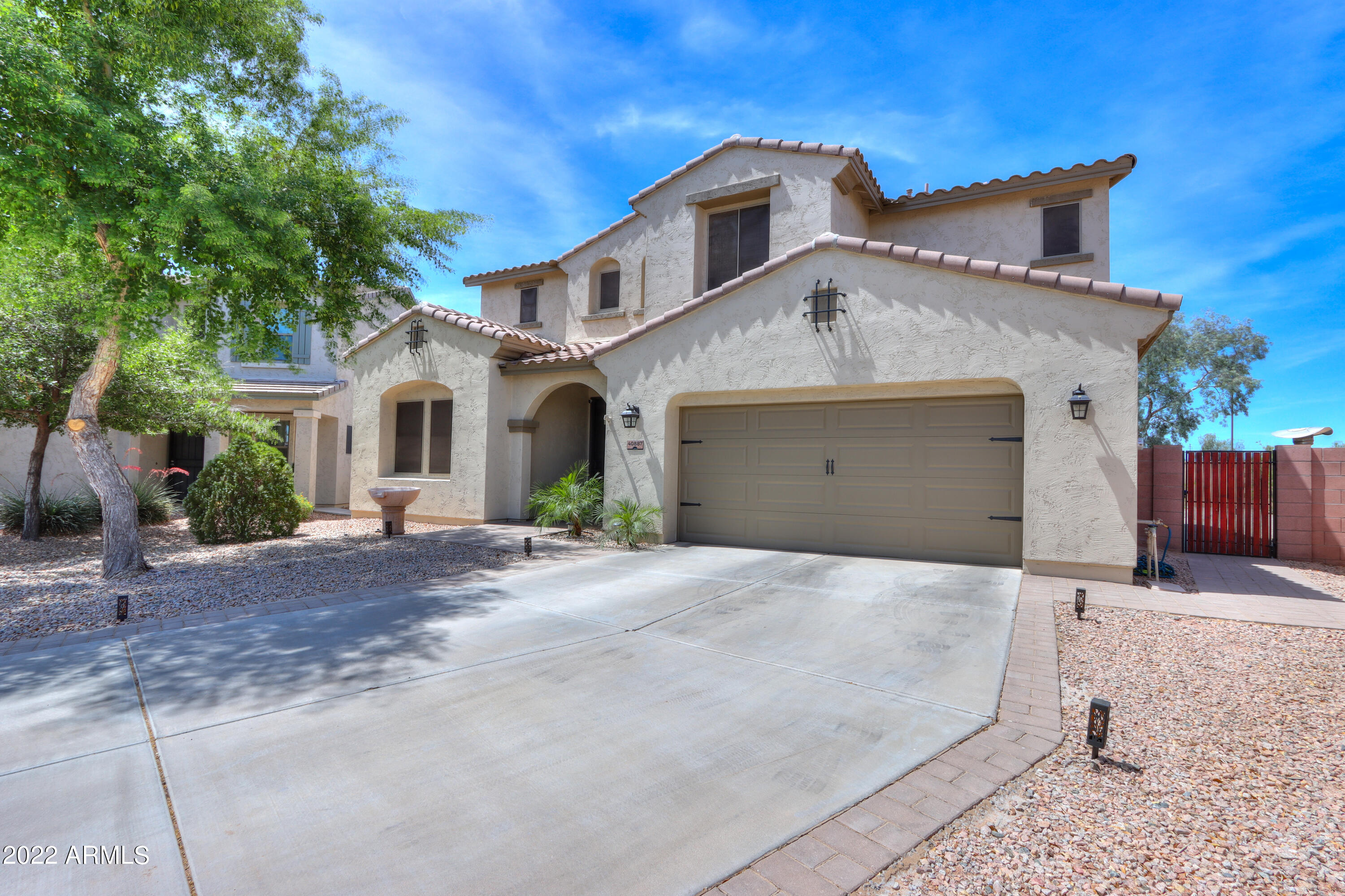 40887 West Colby Drive Maricopa, AZ 85138 - Photo 7 of 65 03