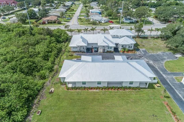 $1,645 | Undisclosed Address, Vero Beach, FL 32960