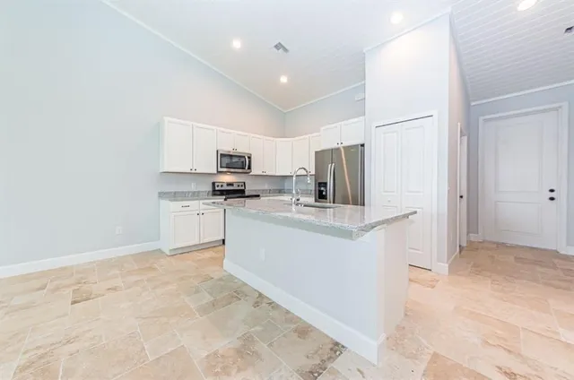 $1,645 | Undisclosed Address, Vero Beach, FL 32960