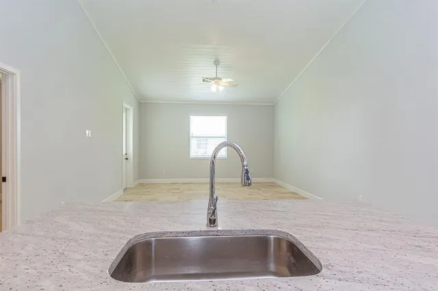 $1,645 | Undisclosed Address, Vero Beach, FL 32960