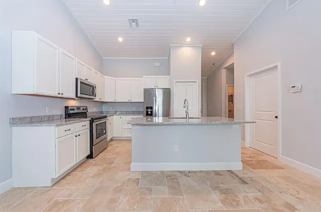 $1,645 | Undisclosed Address, Vero Beach, FL 32960