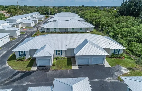 $1,645 | Undisclosed Address, Vero Beach, FL 32960