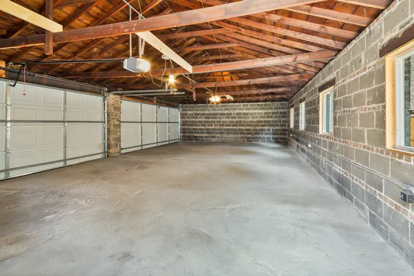 $3,695 | 4624 North Ashland Avenue, Unit 1S, Chicago, IL 60640