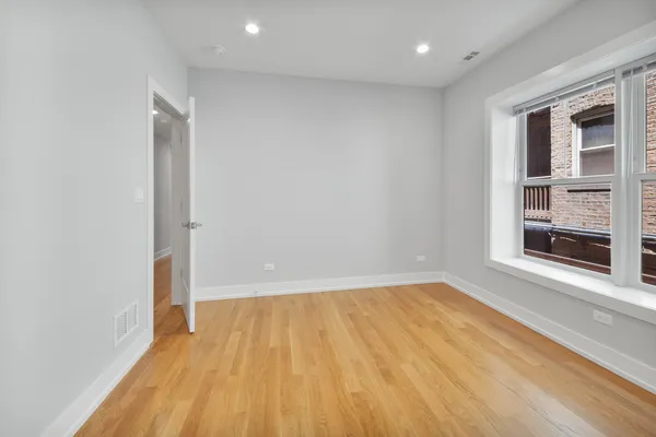 $3,695 | 4624 North Ashland Avenue, Unit 1S, Chicago, IL 60640