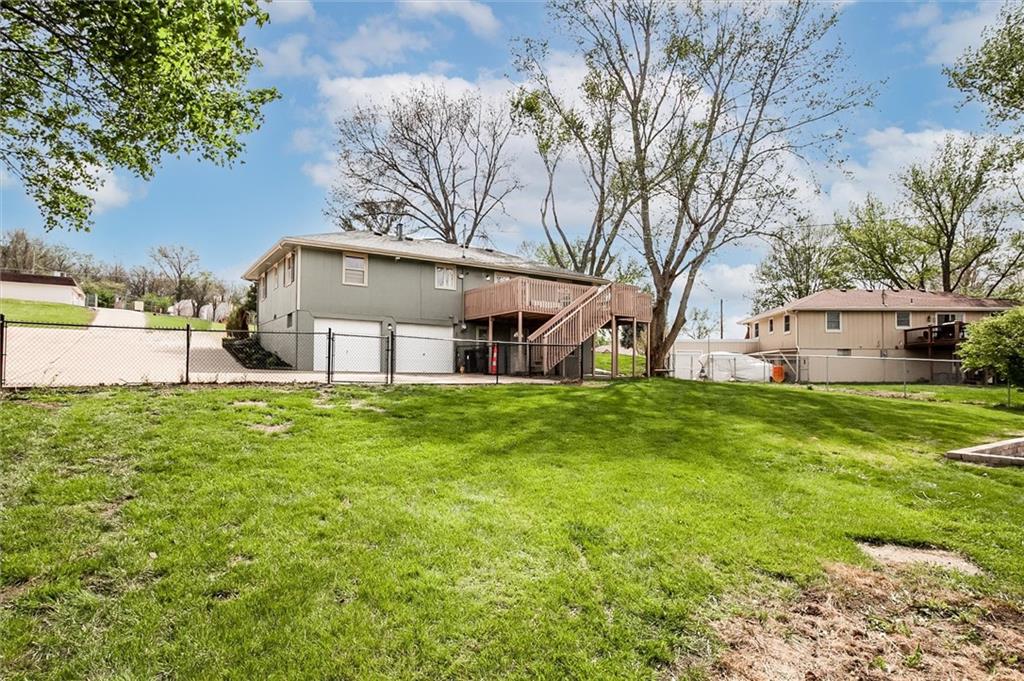 546 McDonald Road Leavenworth, KS 66048 - Photo 28 of 30