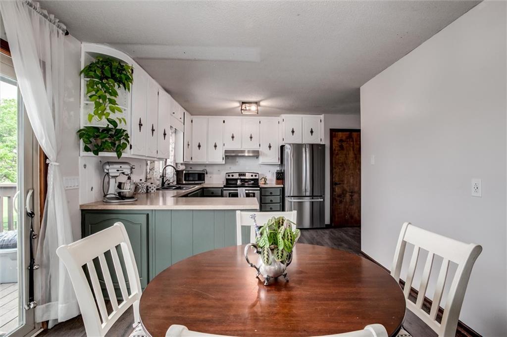 546 McDonald Road Leavenworth, KS 66048 - Photo 9 of 30