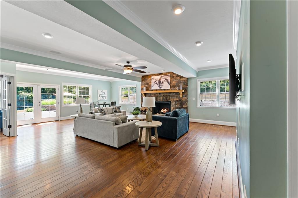 4021 Bakerstown Road Gibsonia, PA 15044 - Photo 13 of 48