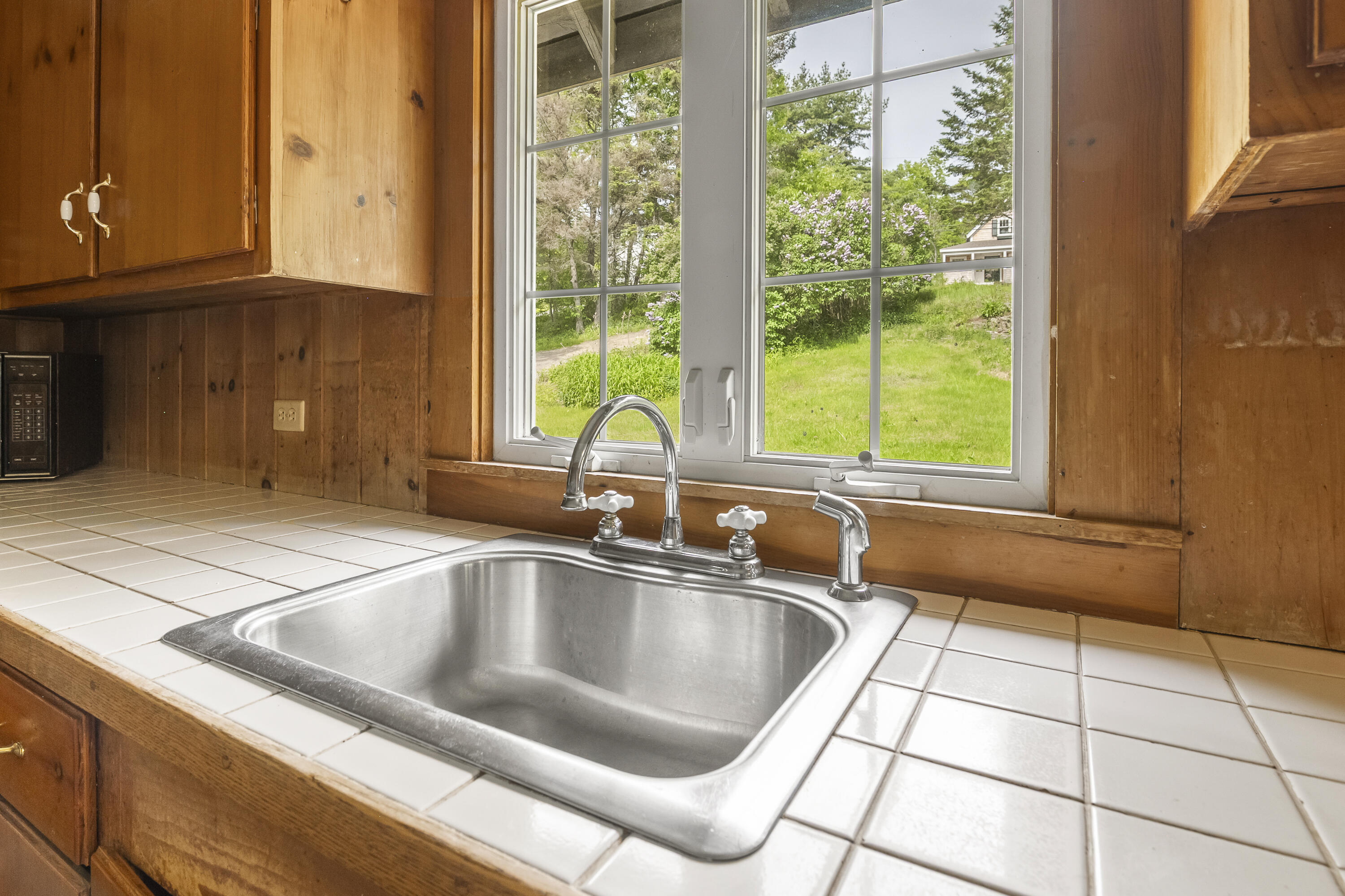 193 Lobster Cove Road Boothbay Harbor, ME 04538 - Photo 23 of 40 34-193 Lobster Cove Rd, Boothbay Harbor,
