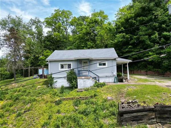 $150,000 | 461 4th Avenue, New Eagle, PA 15067