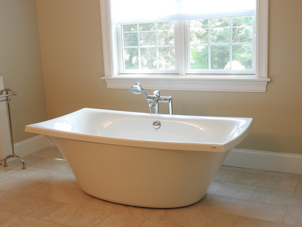153 Evelyn Road Needham, MA 02494 - Photo 15 of 20