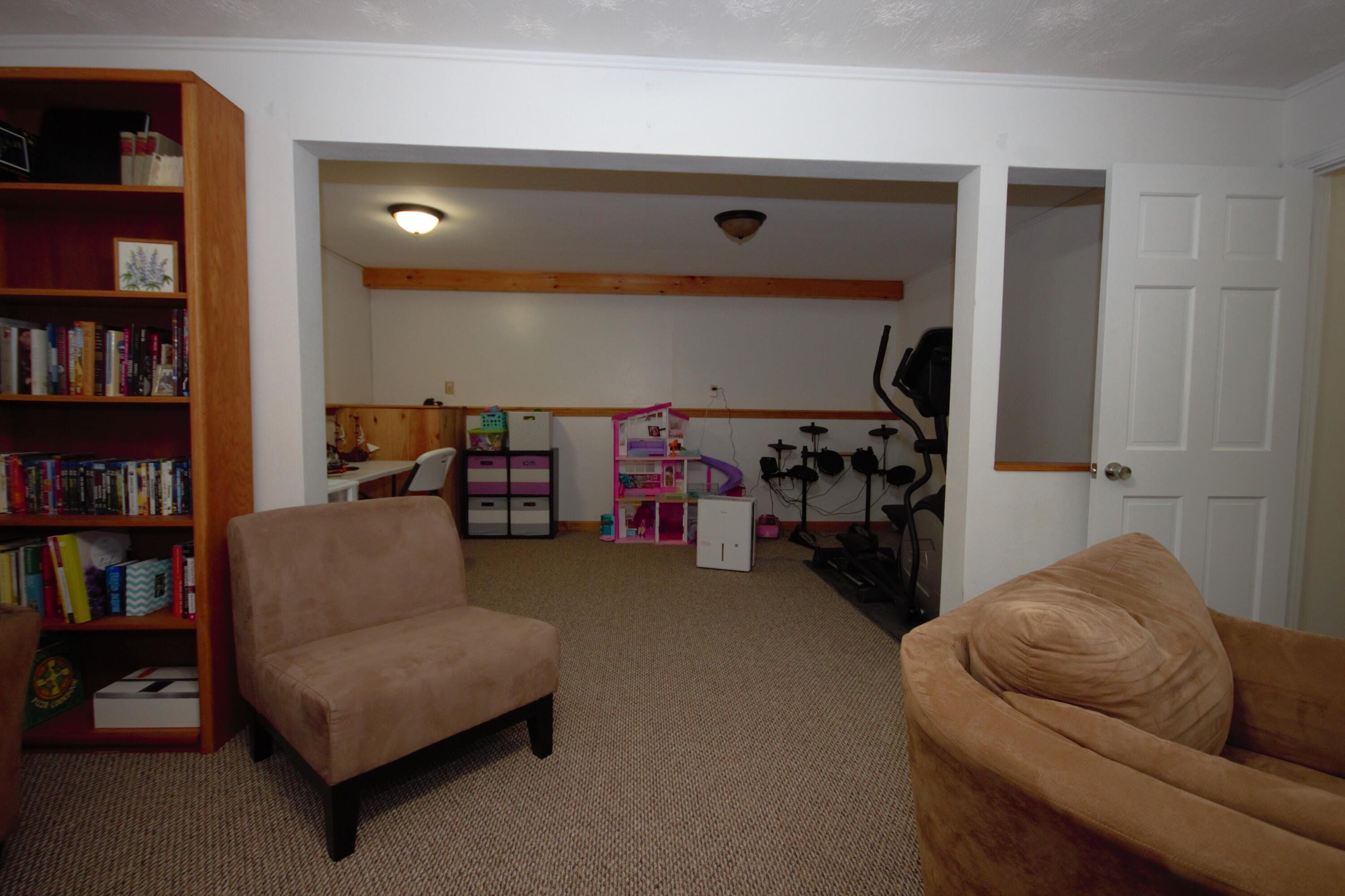 1296 Hudson Road Glenburn, ME 04401 - Photo 28 of 36 28