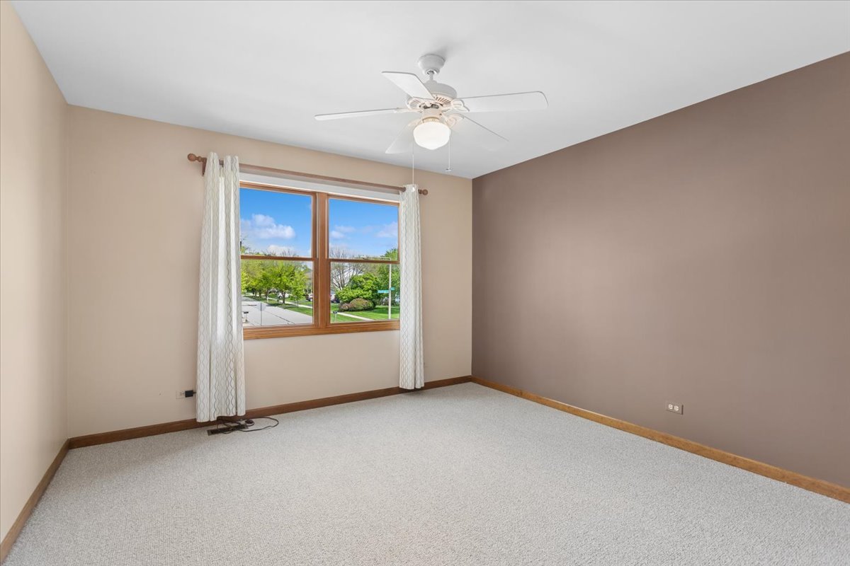 2228 Snapdragon Road Naperville, IL 60564 - Photo 20 of 39 Gallery Image 20