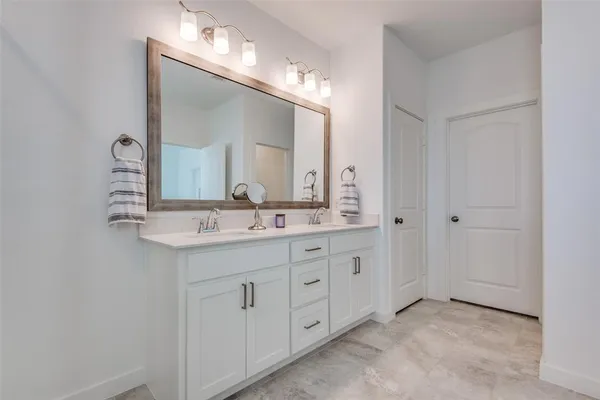 $2,800 | 7261 Sprangletop Street, Frisco, TX 75033
