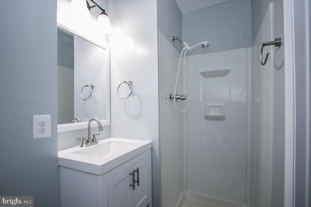 9068 Pickwick Village Terrace Silver Spring, MD 20901 - Photo 28 of 29