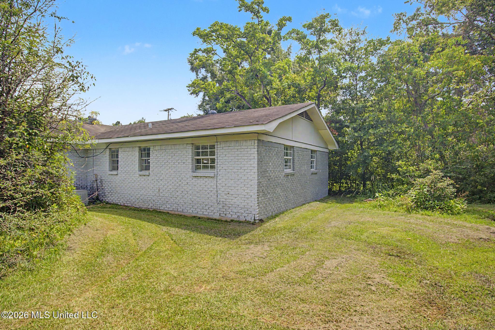 5018 Frederick Street Moss Point, MS 39563 - Photo 23 of 24 Exterior