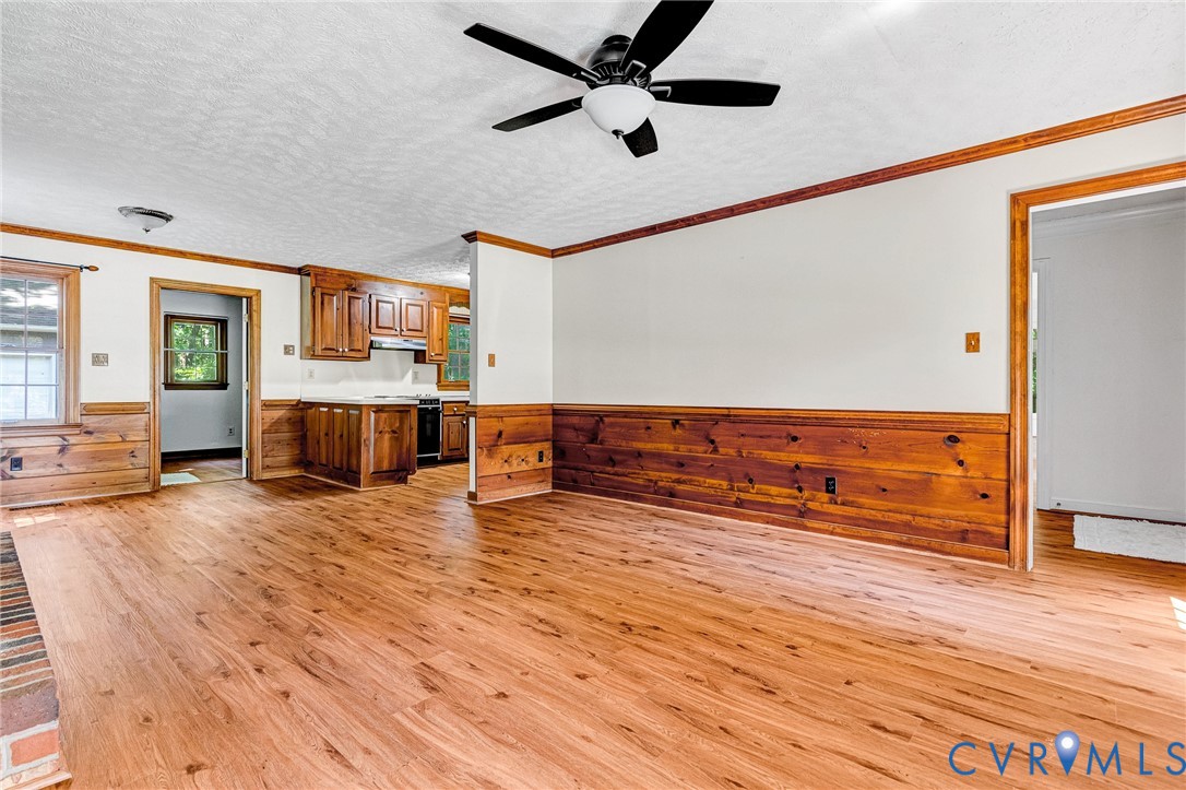 7458 Rural Point Court Mechanicsville, VA 23116 - Photo 9 of 38 Gallery Image 9