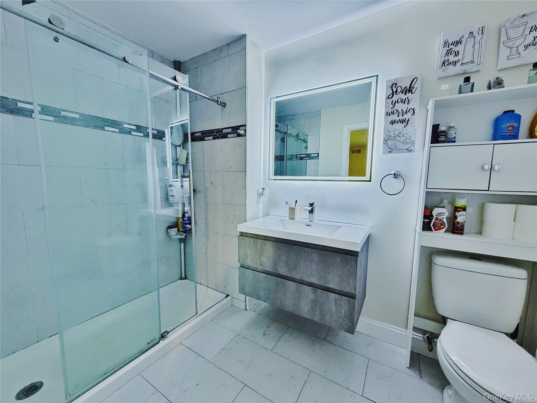 180 Country Road Medford, NY 11763 - Photo 15 of 35