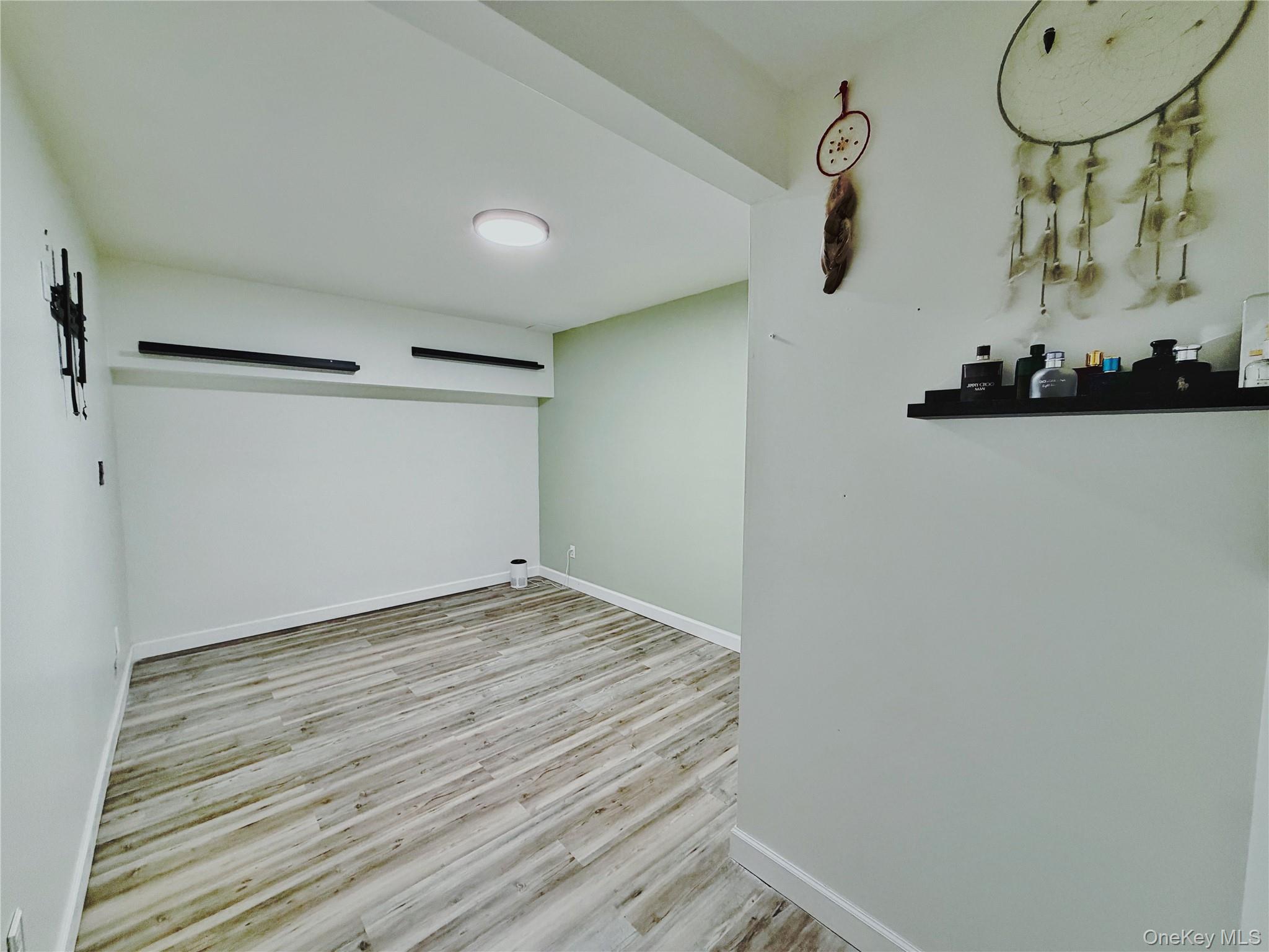 180 Country Road Medford, NY 11763 - Photo 27 of 35