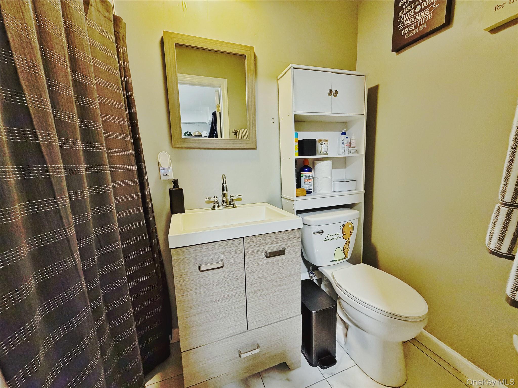 180 Country Road Medford, NY 11763 - Photo 30 of 35