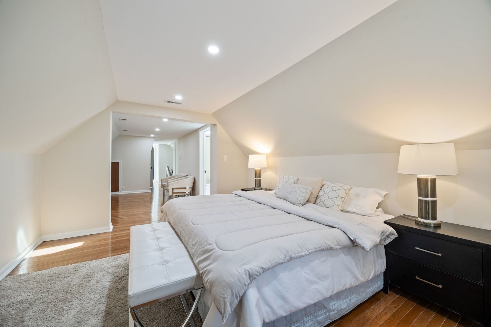 4143 North Drake Avenue Chicago, IL 60618 - Photo 20 of 40 a bedroom with a bed and a lamp