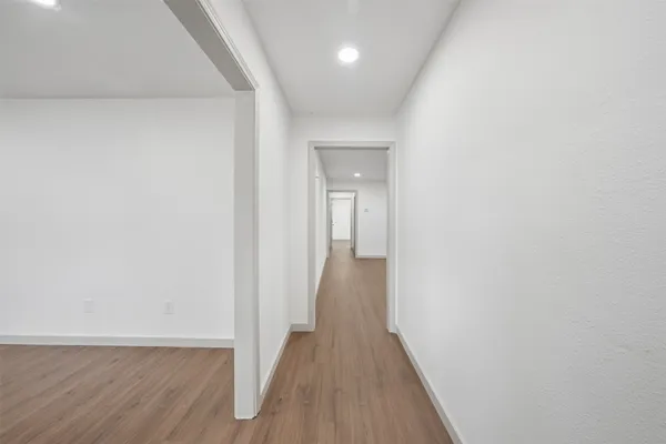 $2,350 | 5002 Cedar Creek Drive, Dickinson, TX 77539