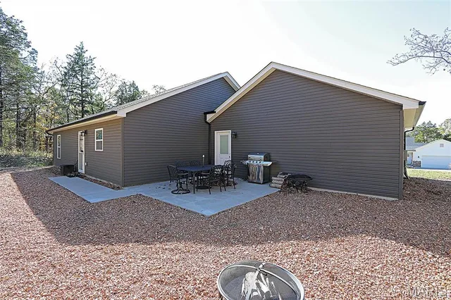 $269,000 | 810 Charmaine Drive, Bonne Terre, MO 63628