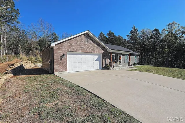 $269,000 | 810 Charmaine Drive, Bonne Terre, MO 63628