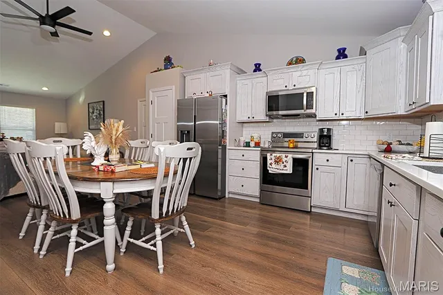 $269,000 | 810 Charmaine Drive, Bonne Terre, MO 63628