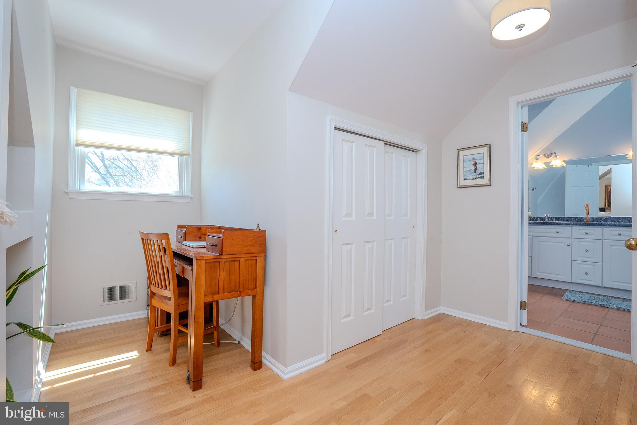 26 Baldwin Street Pennington, NJ 08534 - Photo 43 of 75 Dressing area